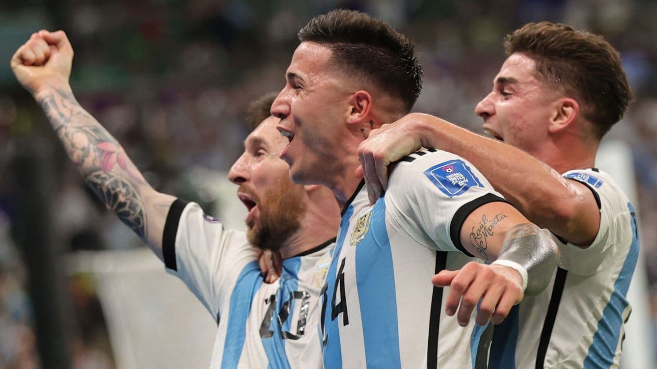 The Group Stage: A Stumble and a Recovery